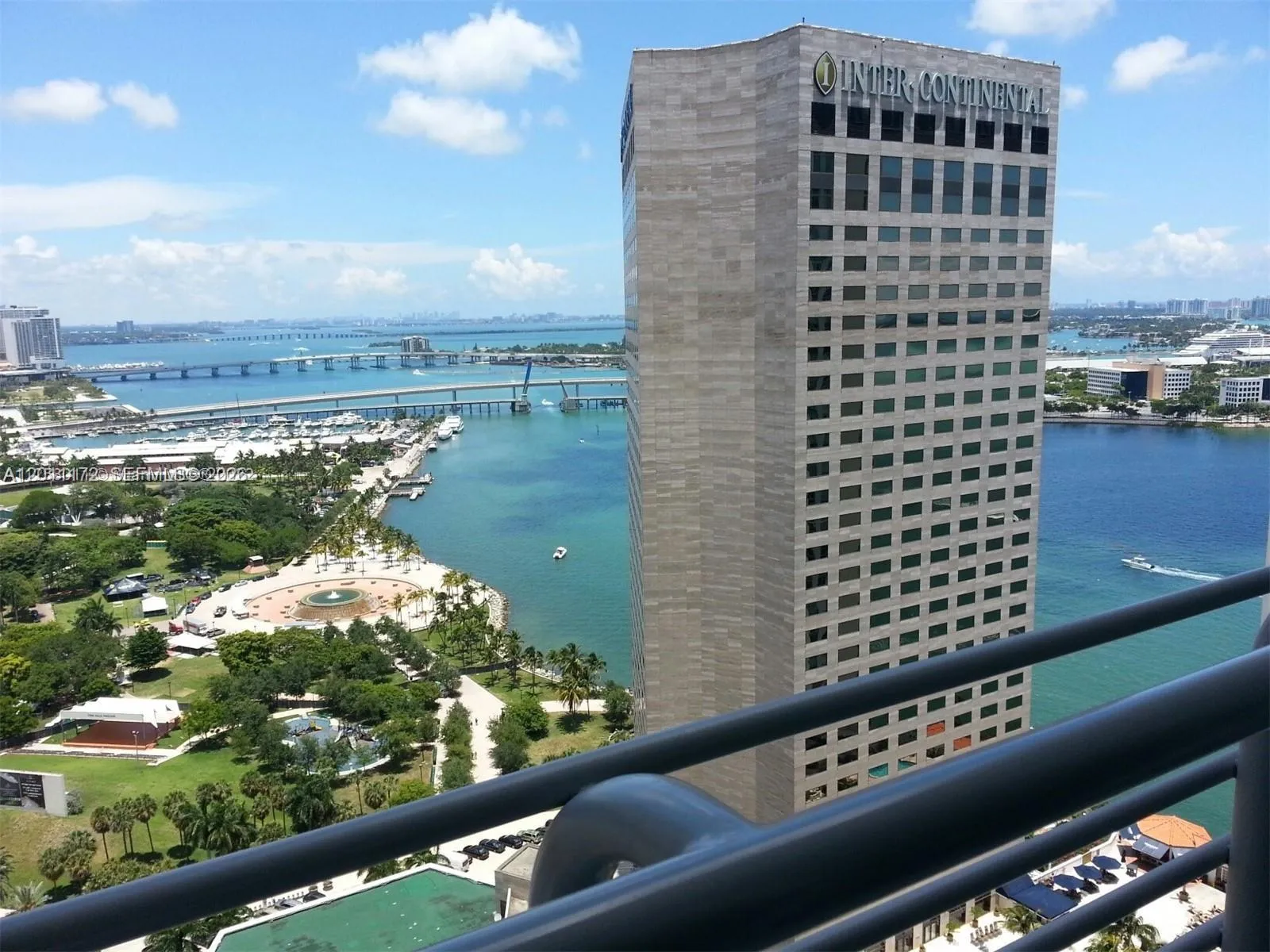 325 S Biscayne Blvd # 3120, Miami FL 33131