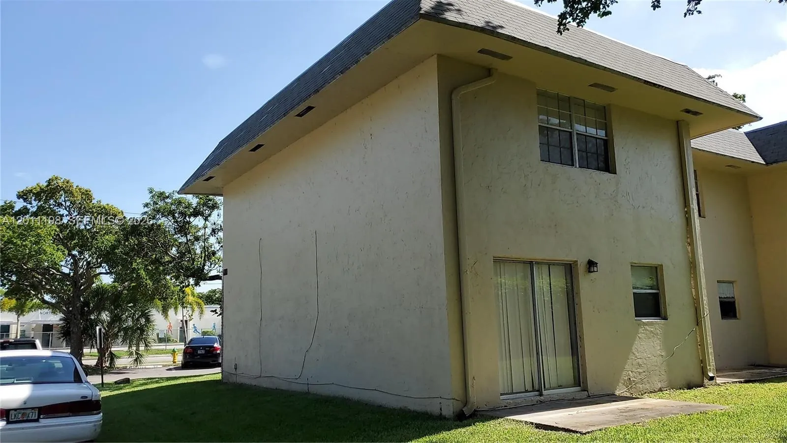 7505 Kimberly Blvd # 122, North Lauderdale FL 33068