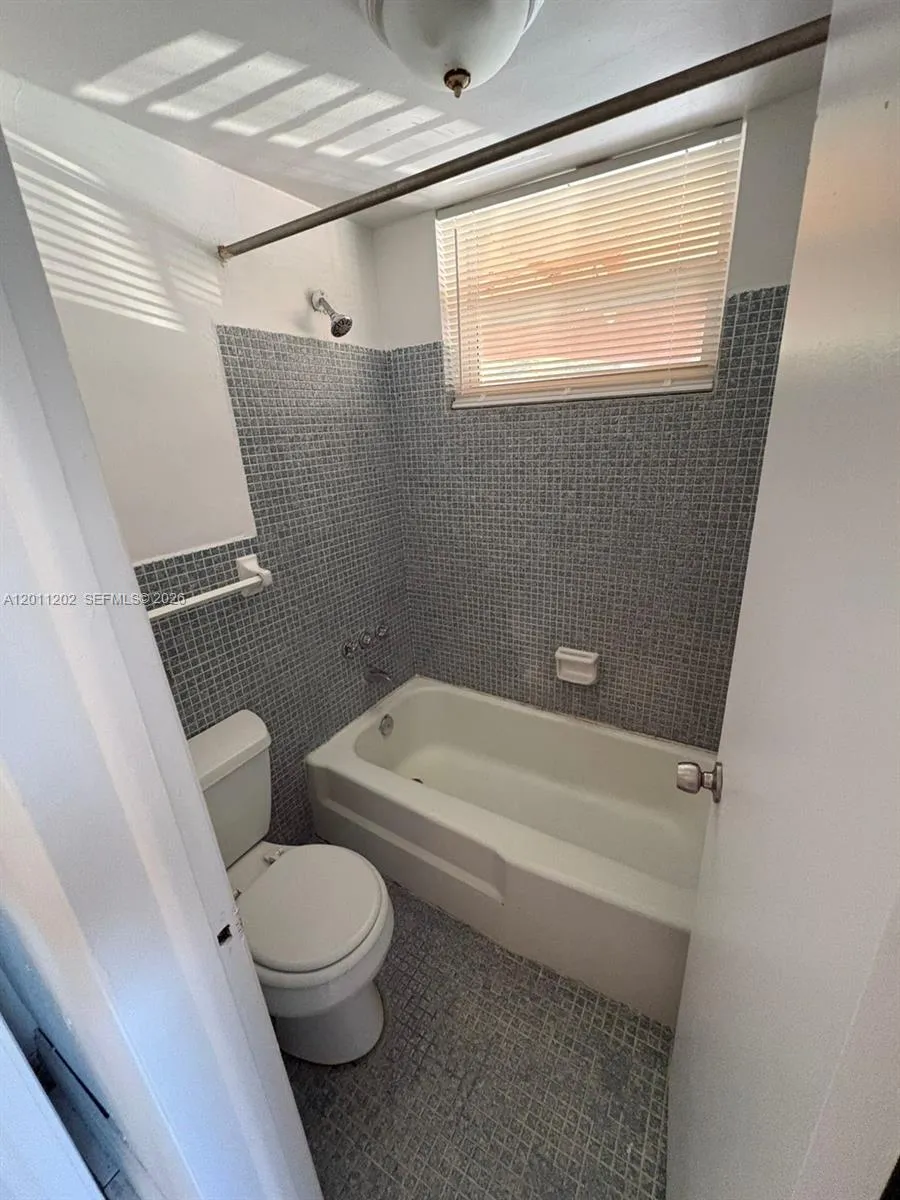 1590 NE 125th Ter # 1, North Miami FL 33161