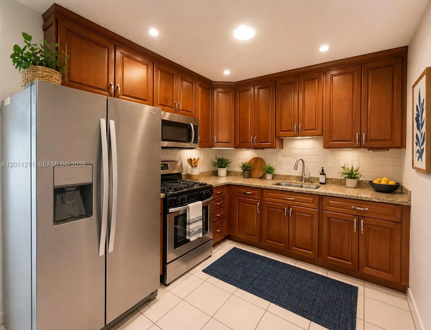 526 E 54th St, Hialeah FL 33013