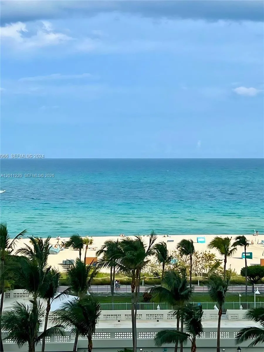 2899 Collins Ave # 905, Miami Beach FL 33140