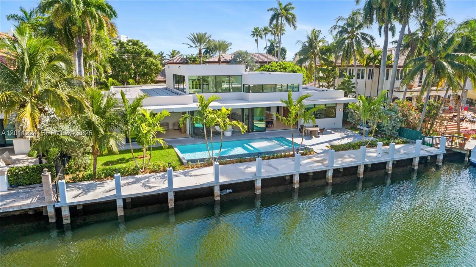 401 Royal Plaza Dr, Fort Lauderdale FL 33301