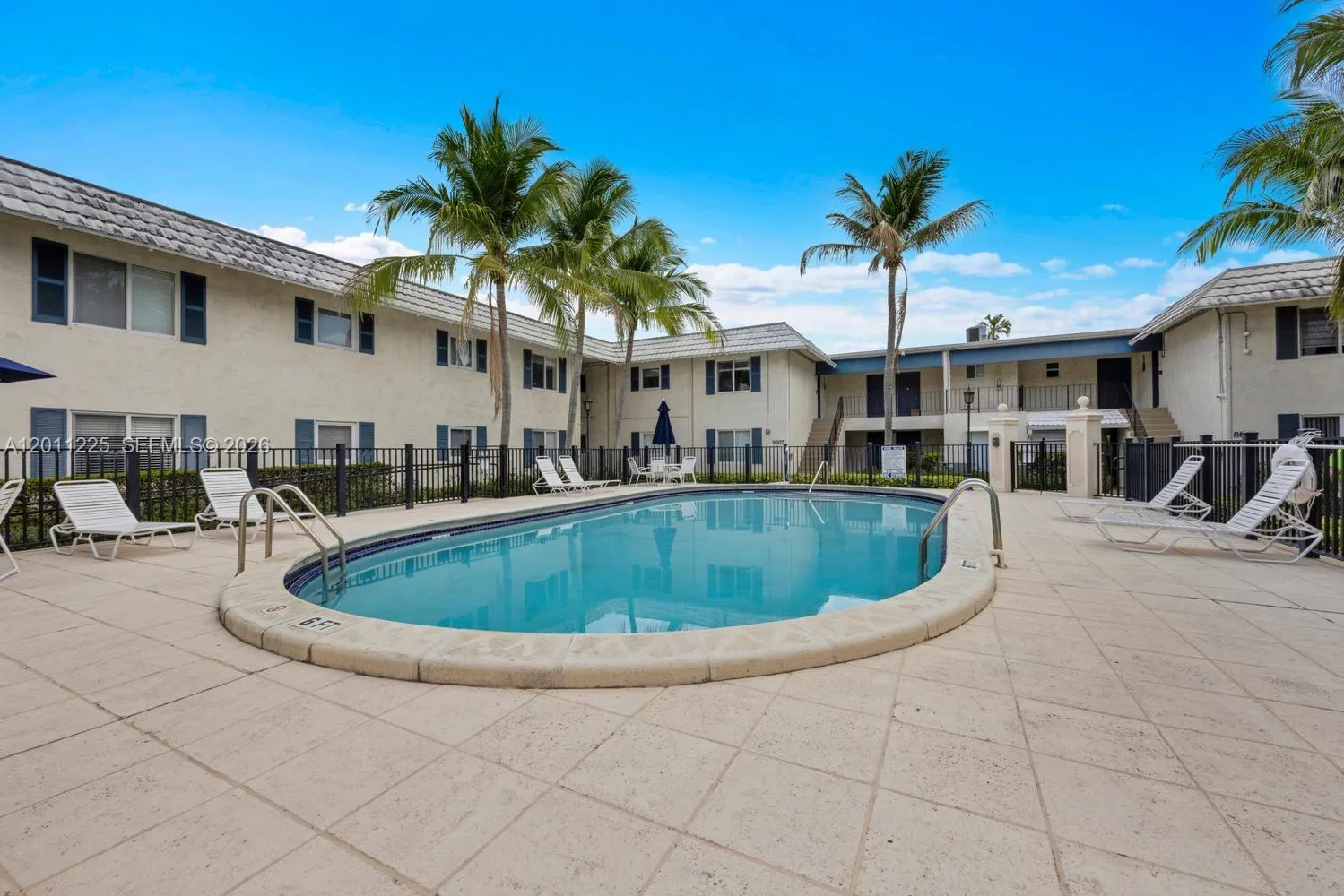 8607 SW 68th Ct # 21, Pinecrest FL 33156