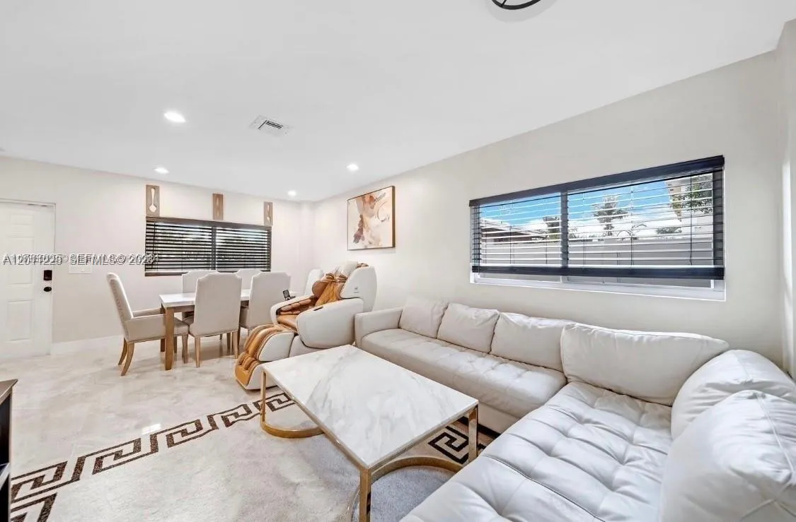615 NW 10th Ter # 1, Fort Lauderdale FL 33311
