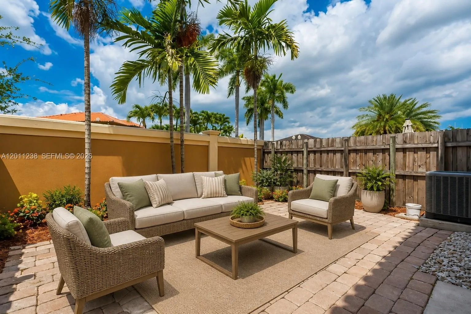 15213 SW 30th Ter, Miami FL 33185