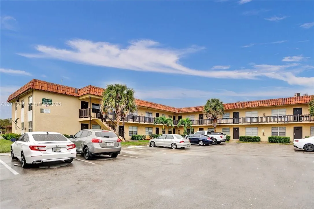 1335 S Dixie Hwy # 404, Deerfield Beach FL 33441