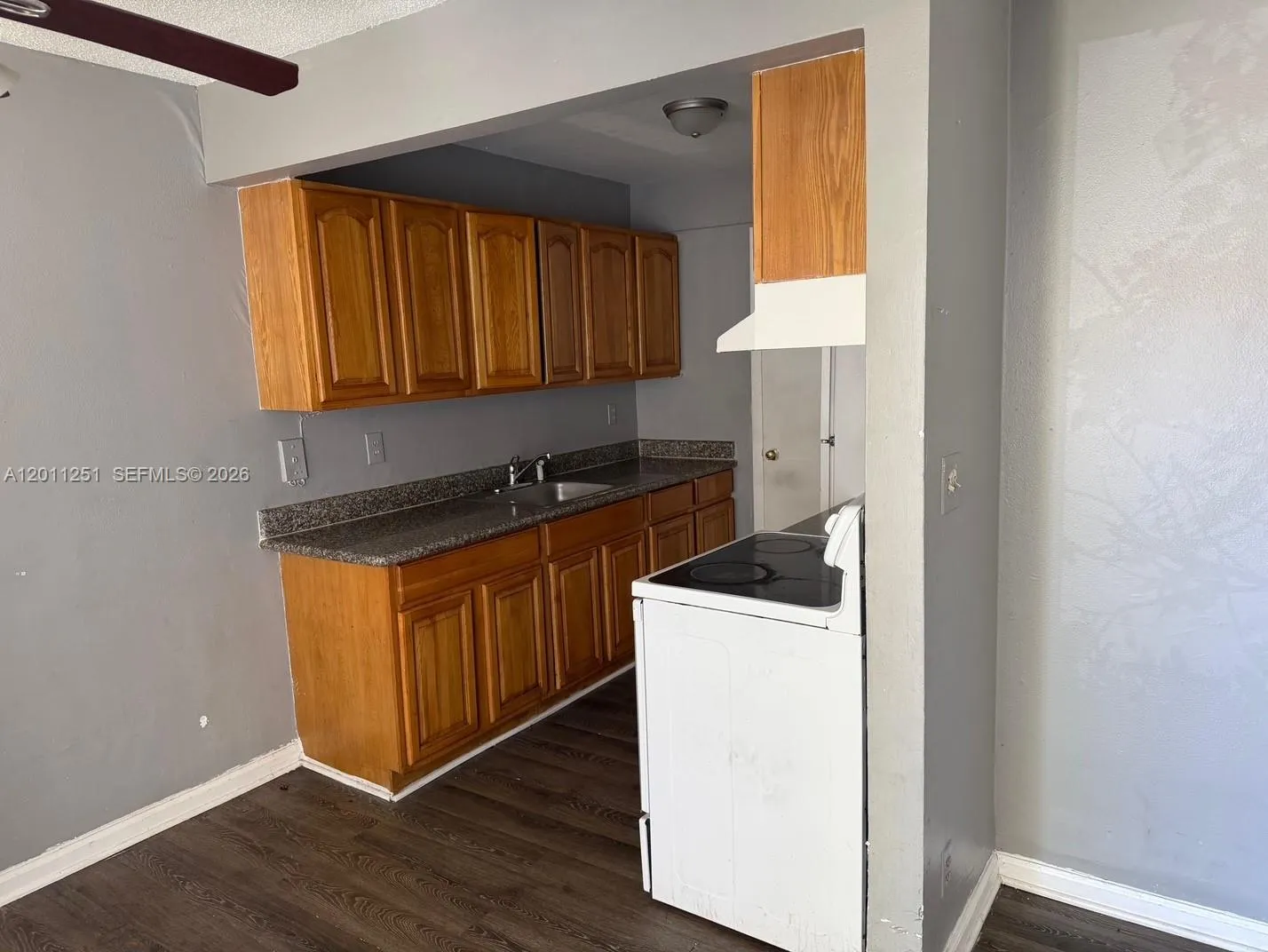 1335 S Dixie Hwy # 404, Deerfield Beach FL 33441