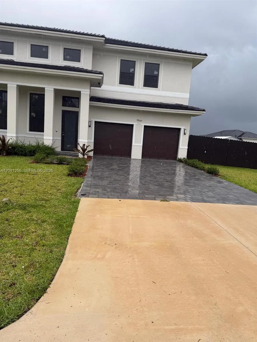 19665 SW 325th St, Homestead FL 33030