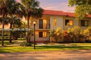 16168 Laurel Dr # 201, Weston FL 33326