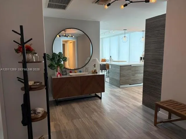 460 NE 28th St # 3408, Miami FL 33137