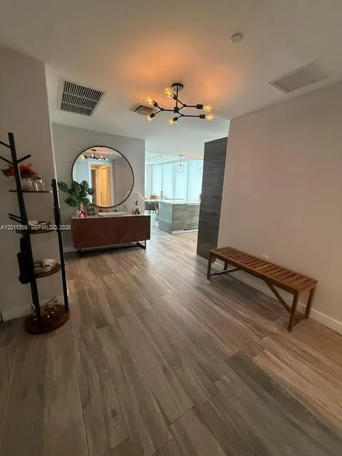 460 NE 28th St # 3408, Miami FL 33137