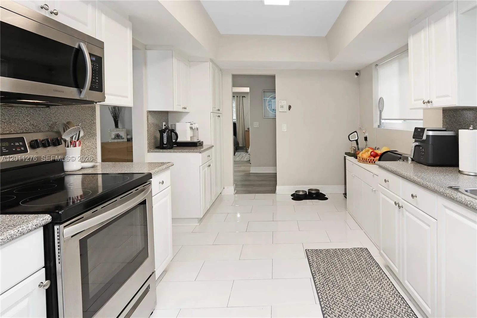 1333 Tyler St, Hollywood FL 33019