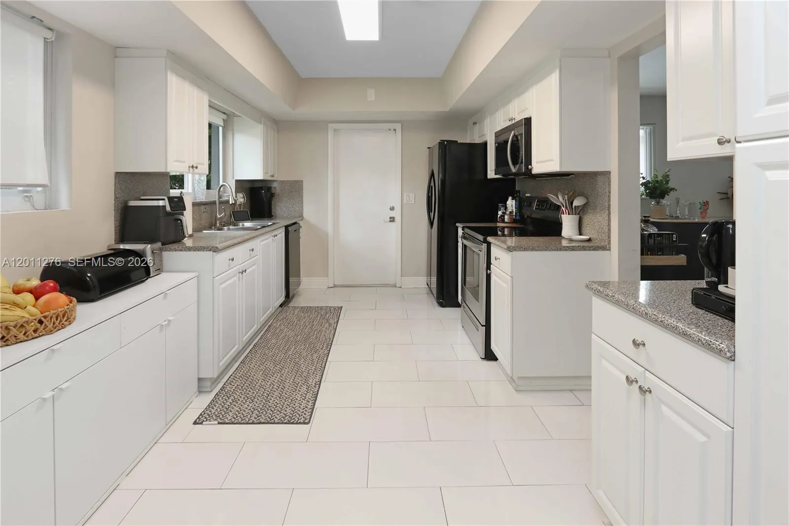 1333 Tyler St, Hollywood FL 33019