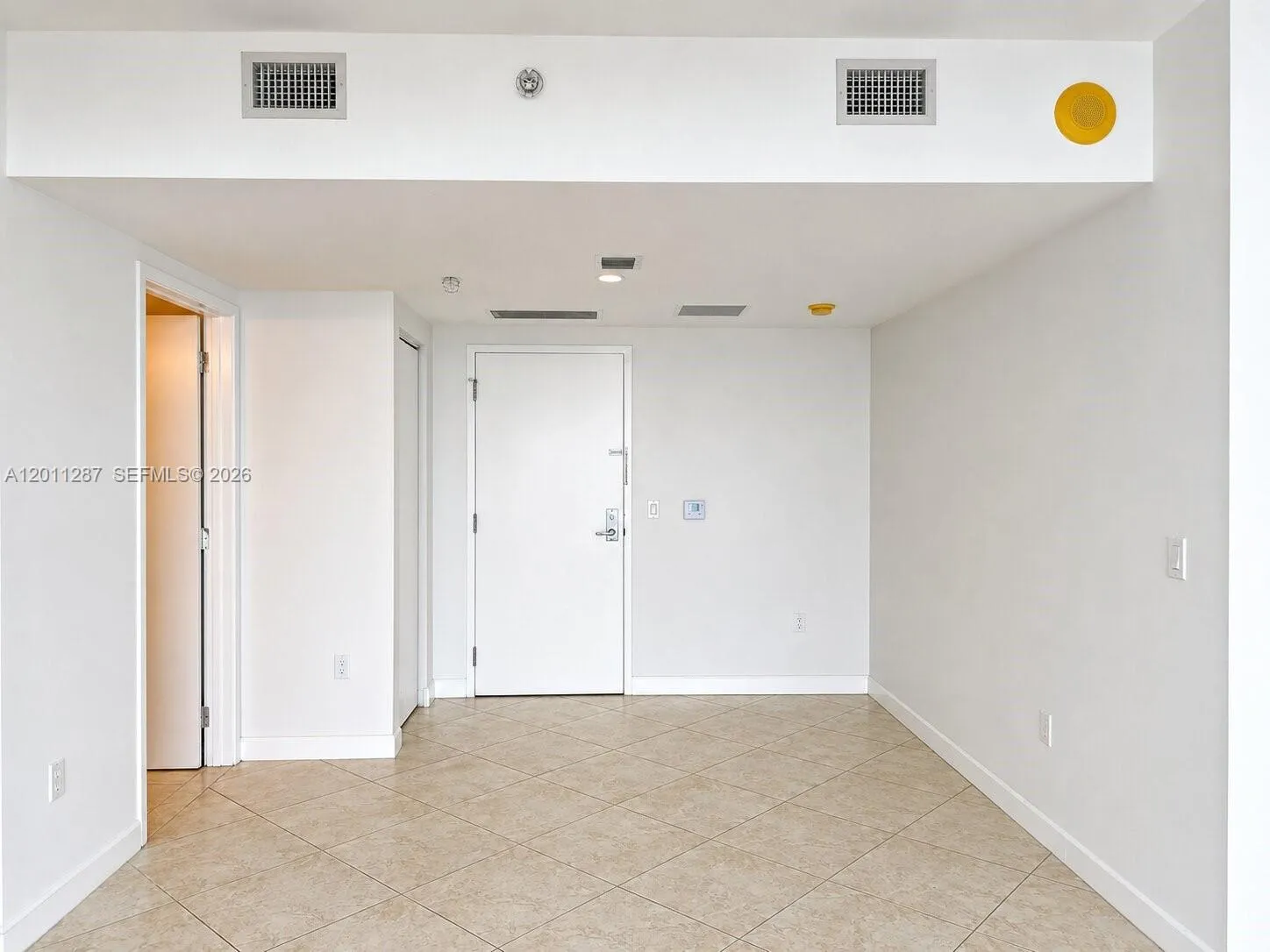 185 SW 7th St # 3800, Miami FL 33130