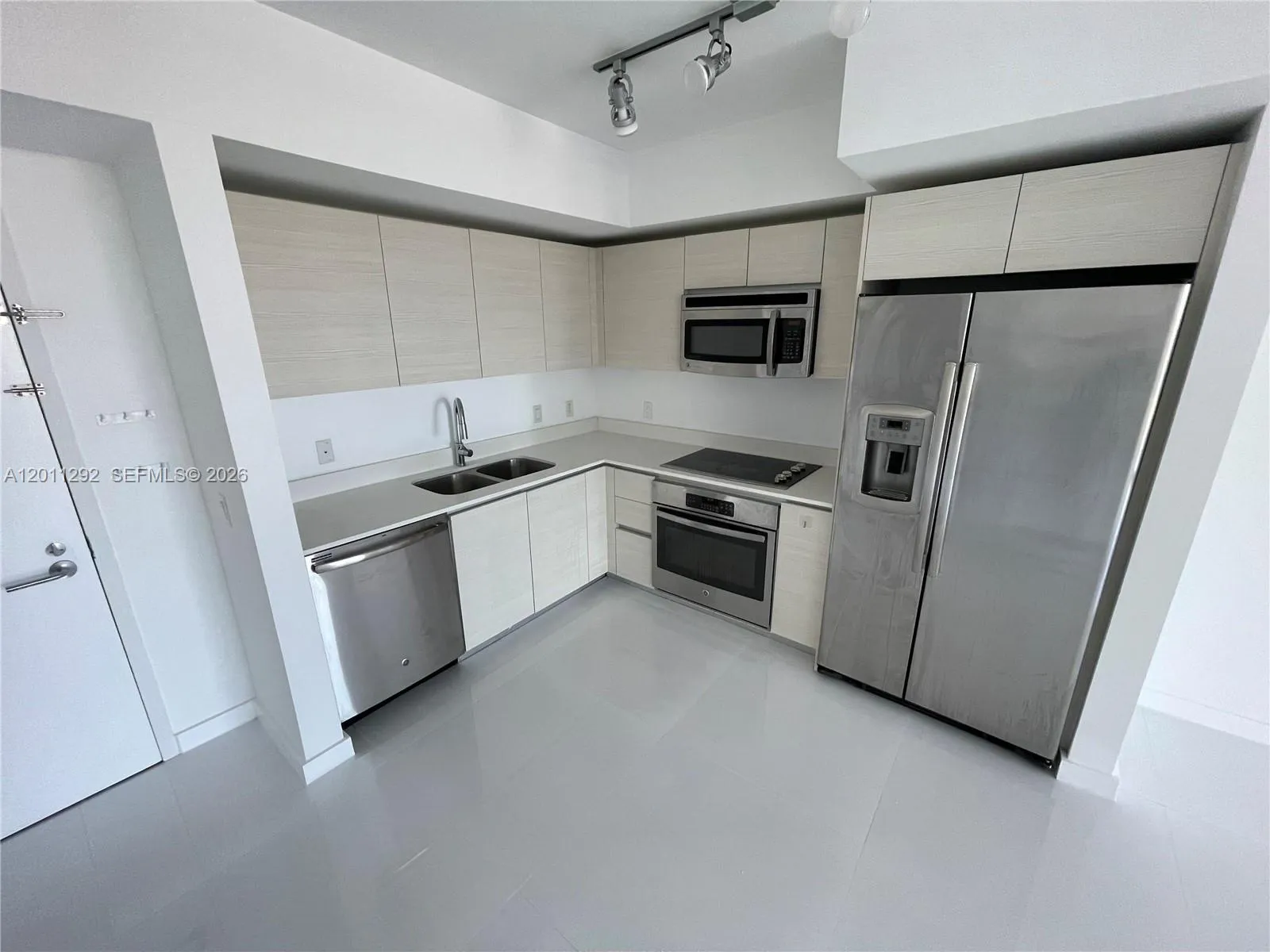 4250 Biscayne Blvd # 1104, Miami FL 33137
