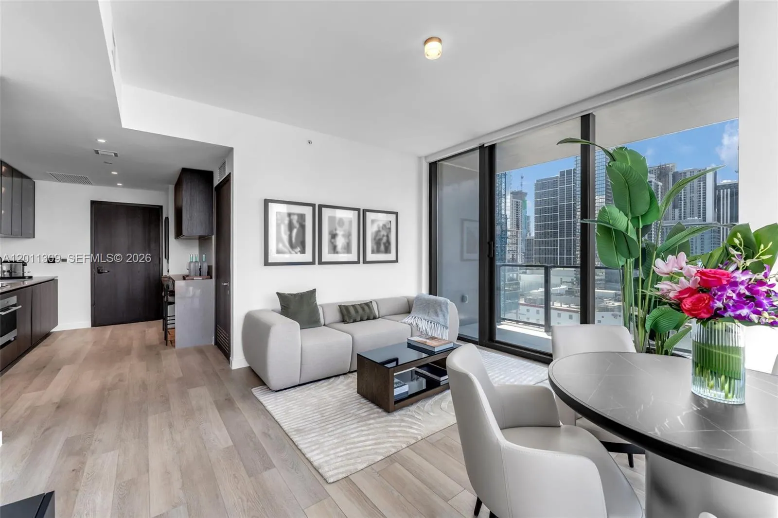 20 NE 11 ST # 3410, Miami FL 33132