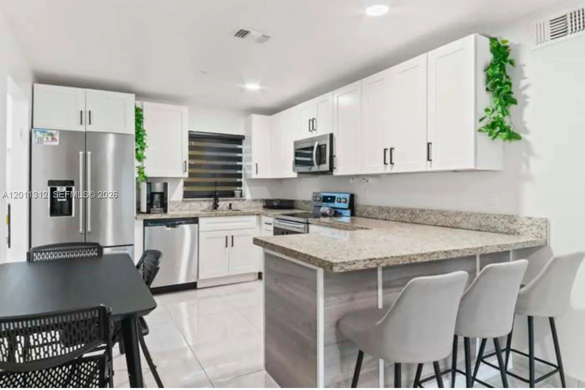 2320 SW 18th Ter # 3, Fort Lauderdale FL 33315