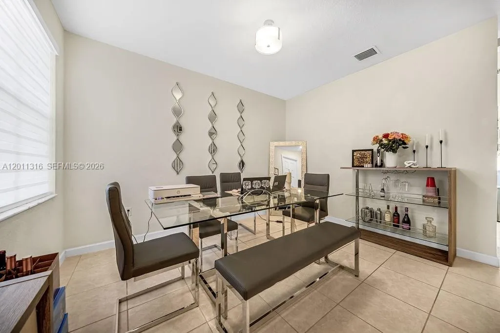 10657 W 32nd Ln, Hialeah FL 33018