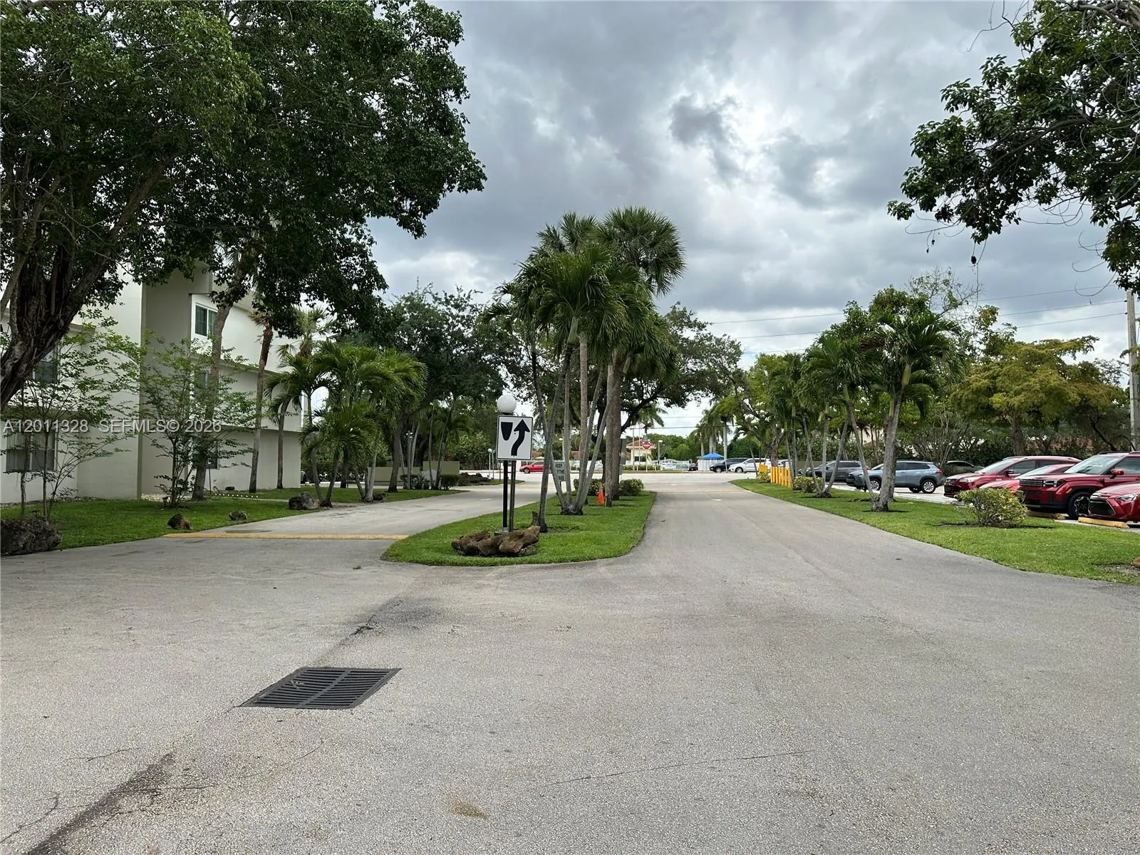 4215 N University Dr # 101, Sunrise FL 33351