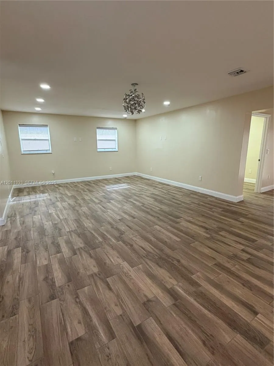 4350 NW 14th St, Lauderhill FL 33313