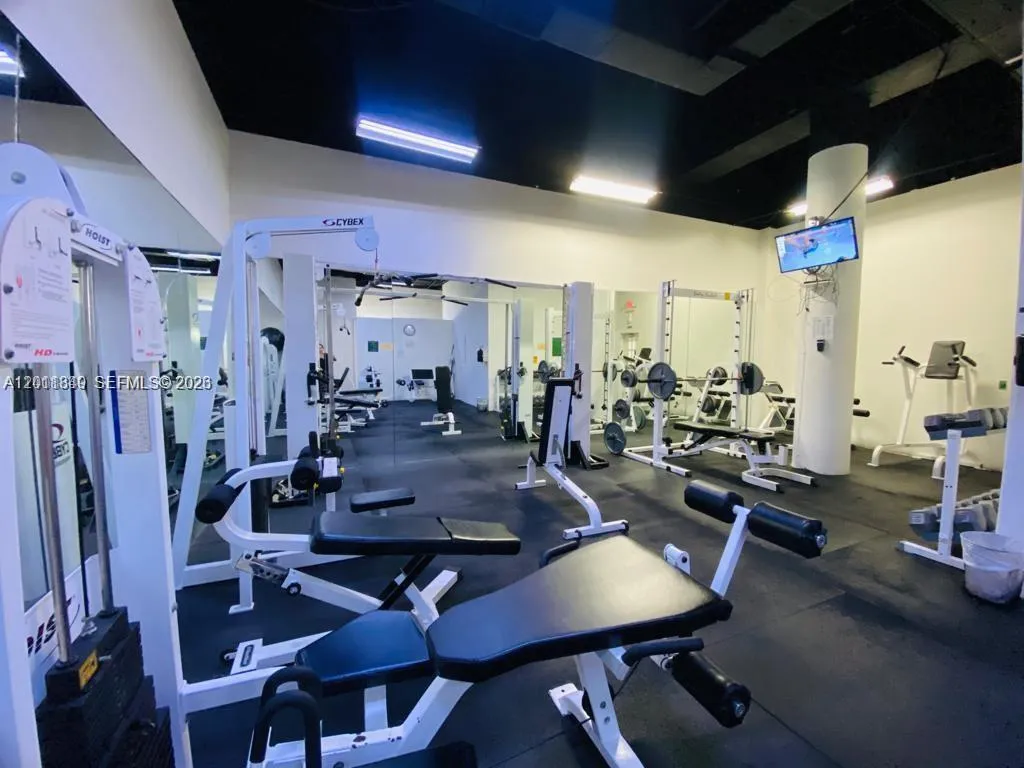 800 West Ave # 905, Miami Beach FL 33139