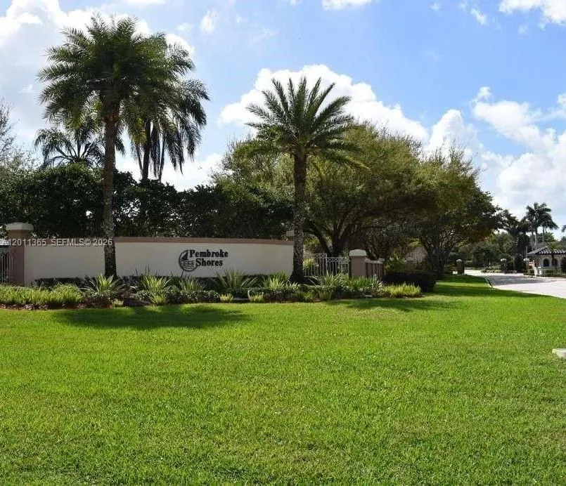 16332 SW 10th St, Pembroke Pines FL 33027