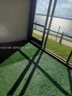 109 Lake Emerald Dr # 102, Oakland Park FL 33309