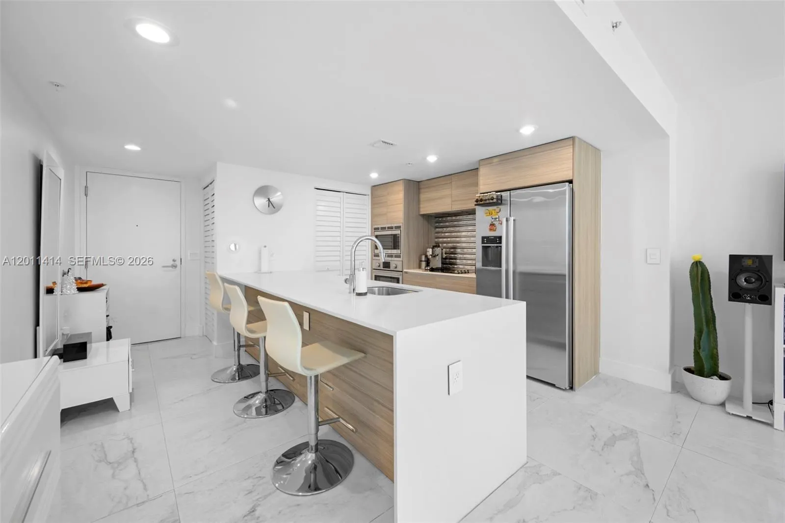6620 Indian Creek Dr # 406, Miami Beach FL 33141
