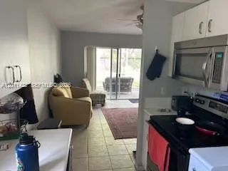 450 SE 30th Dr, Homestead FL 33033