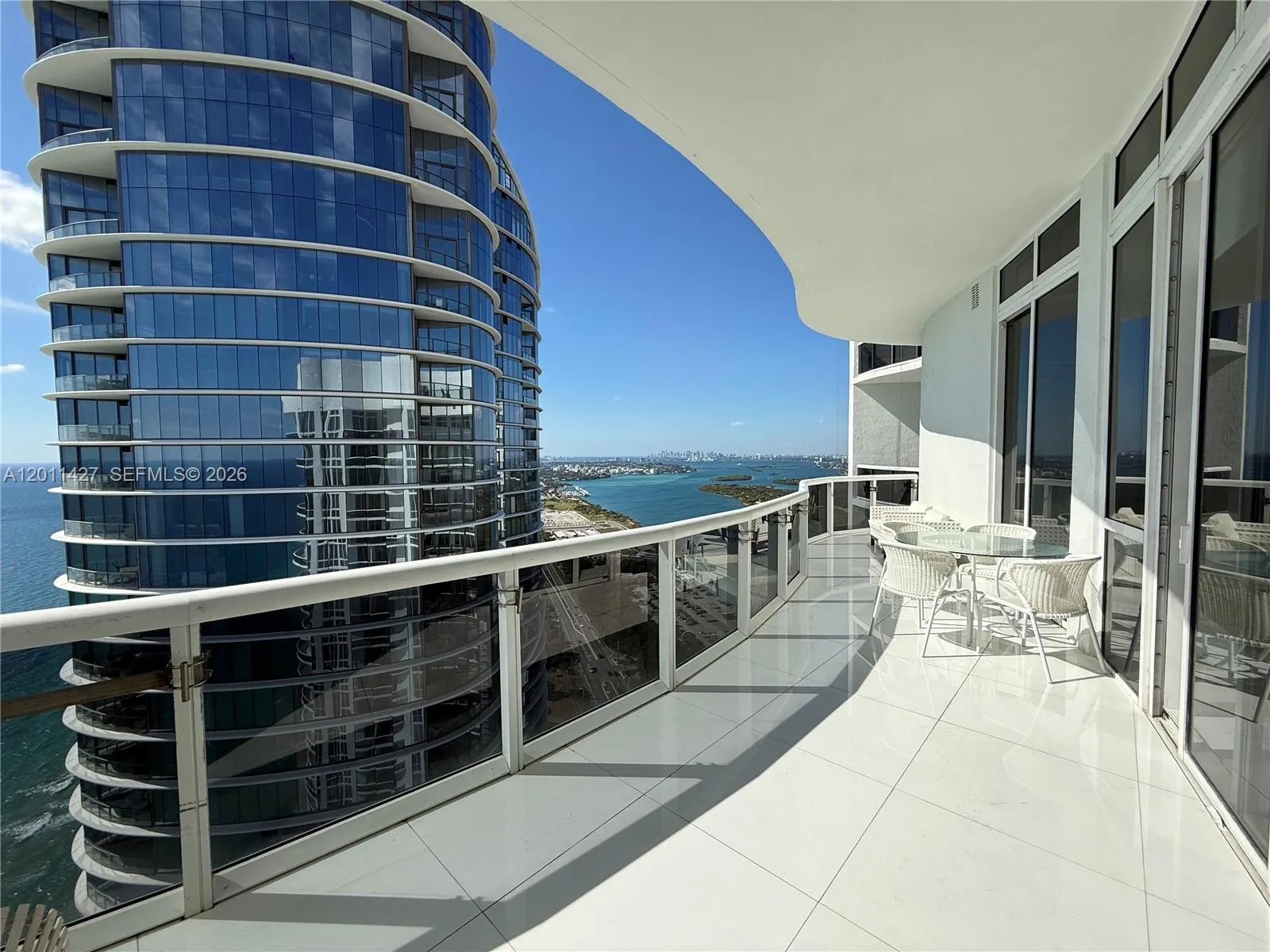 15811 Collins Ave # 4207, Sunny Isles Beach FL 33160
