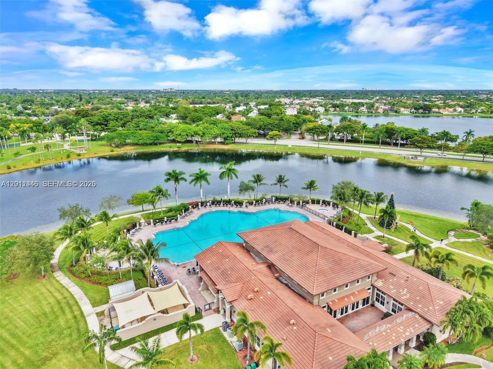 9261 SW 220th Ter, Cutler Bay FL 33190