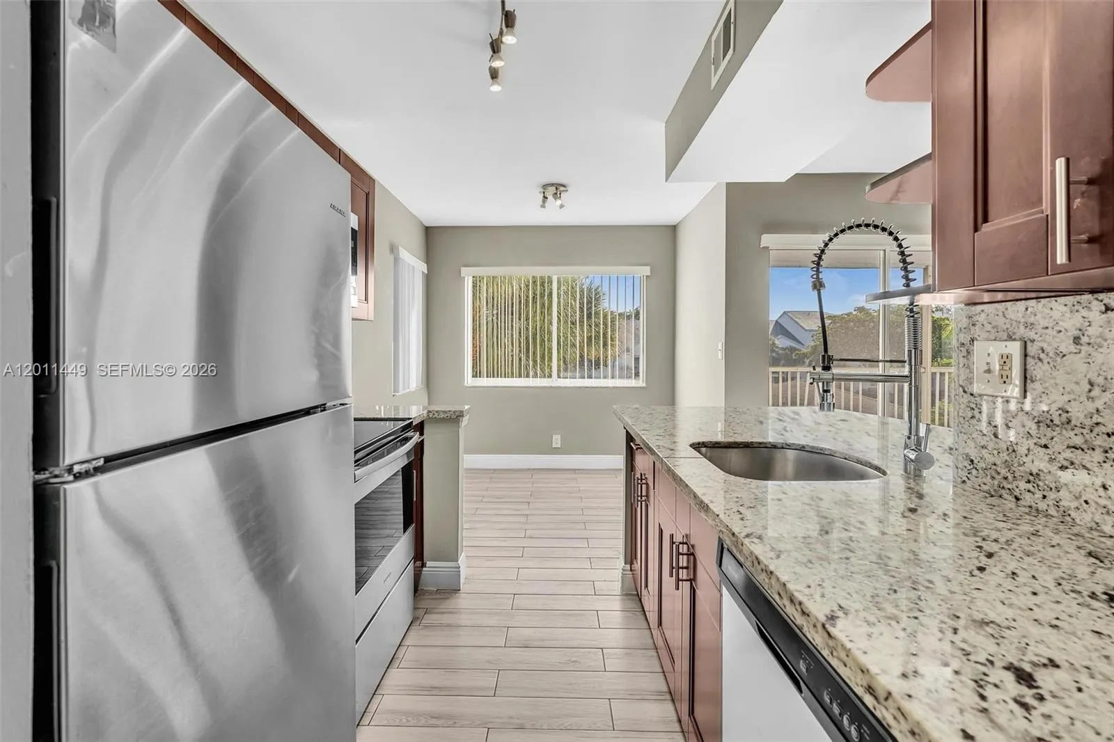5686 Rock Island Rd # 127, Tamarac FL 33319