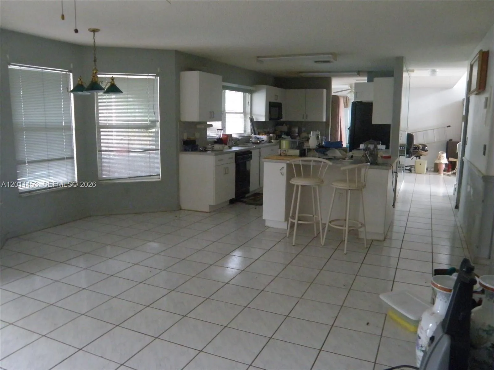 722 NW 177th Ave, Pembroke Pines FL 33029
