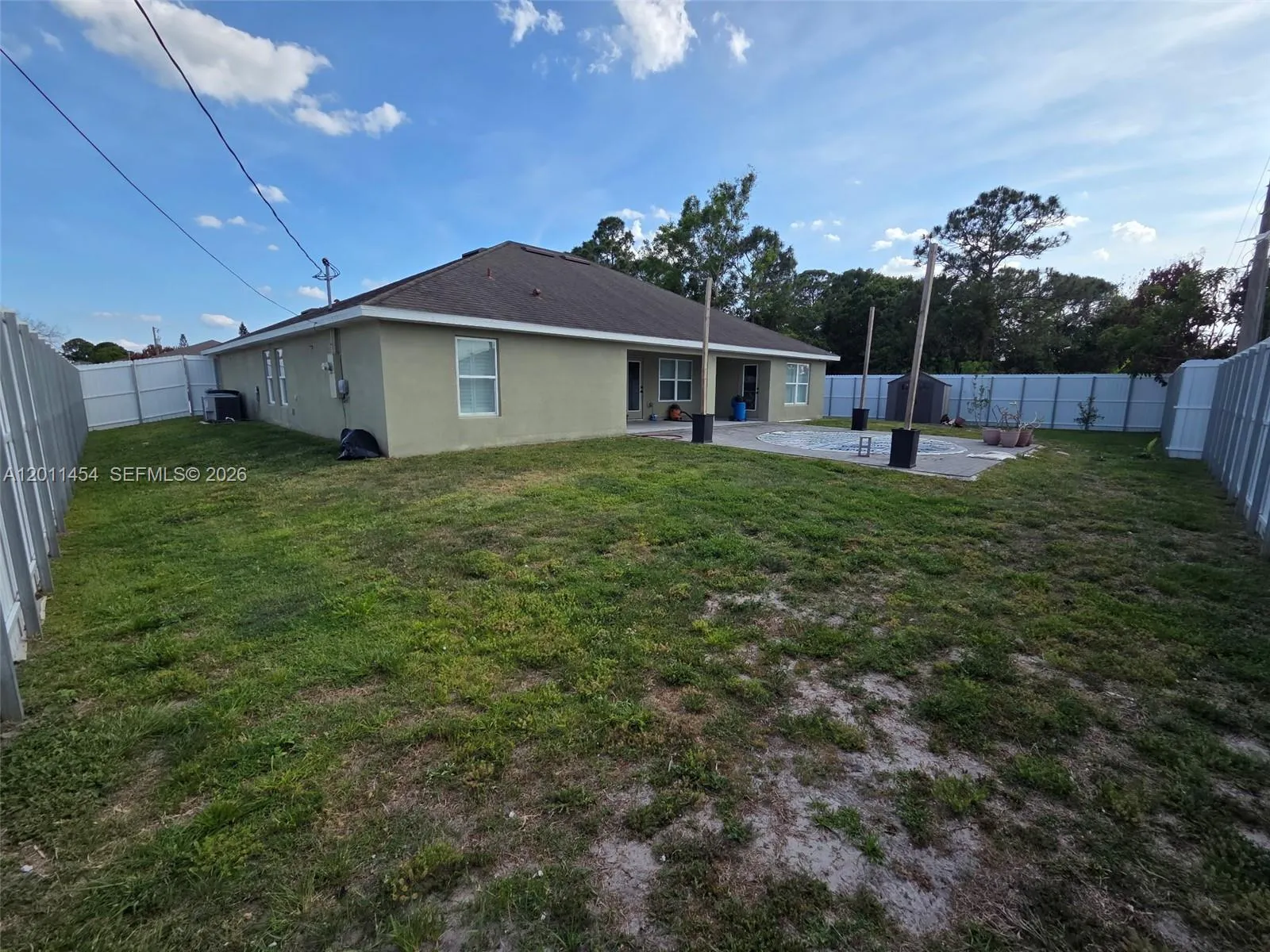 1005 SW Bay State Rd, Port St. Lucie FL 34953