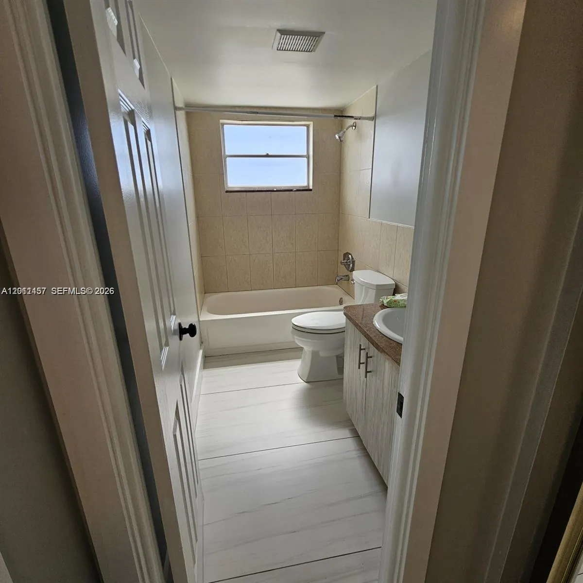 15600 NW 7th Ave # 703, Miami FL 33169