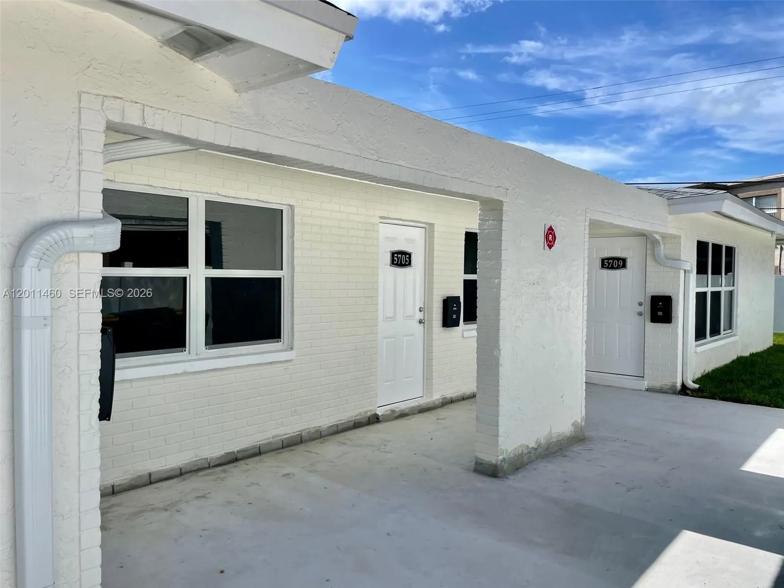 5719 NW 28th St # 5719, Lauderhill FL 33313