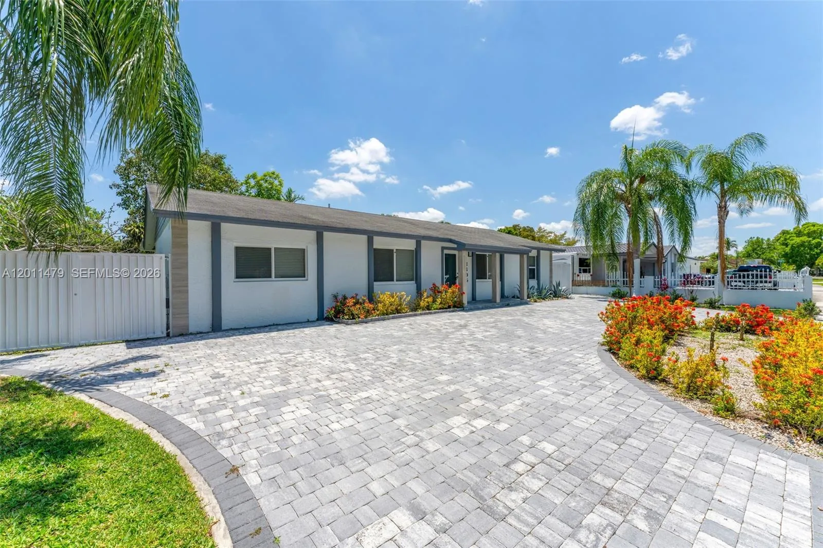 6605 SW 151st Ct, Miami FL 33193