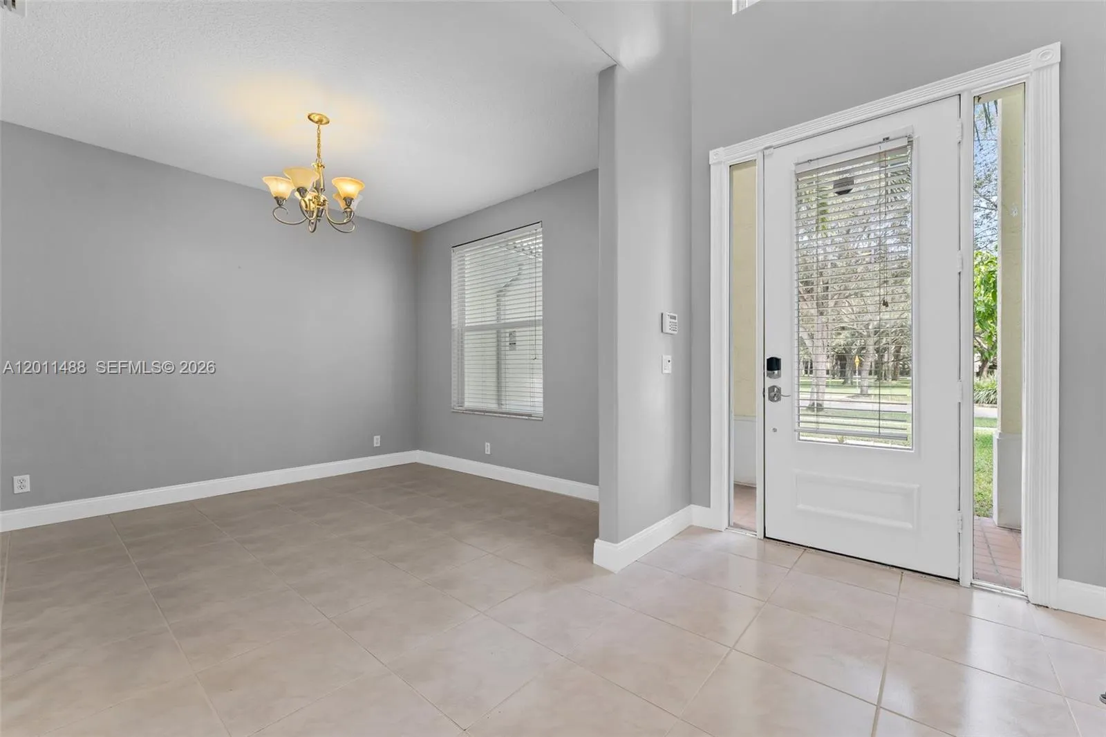 1019 N Egret Cir N, Jupiter FL 33458
