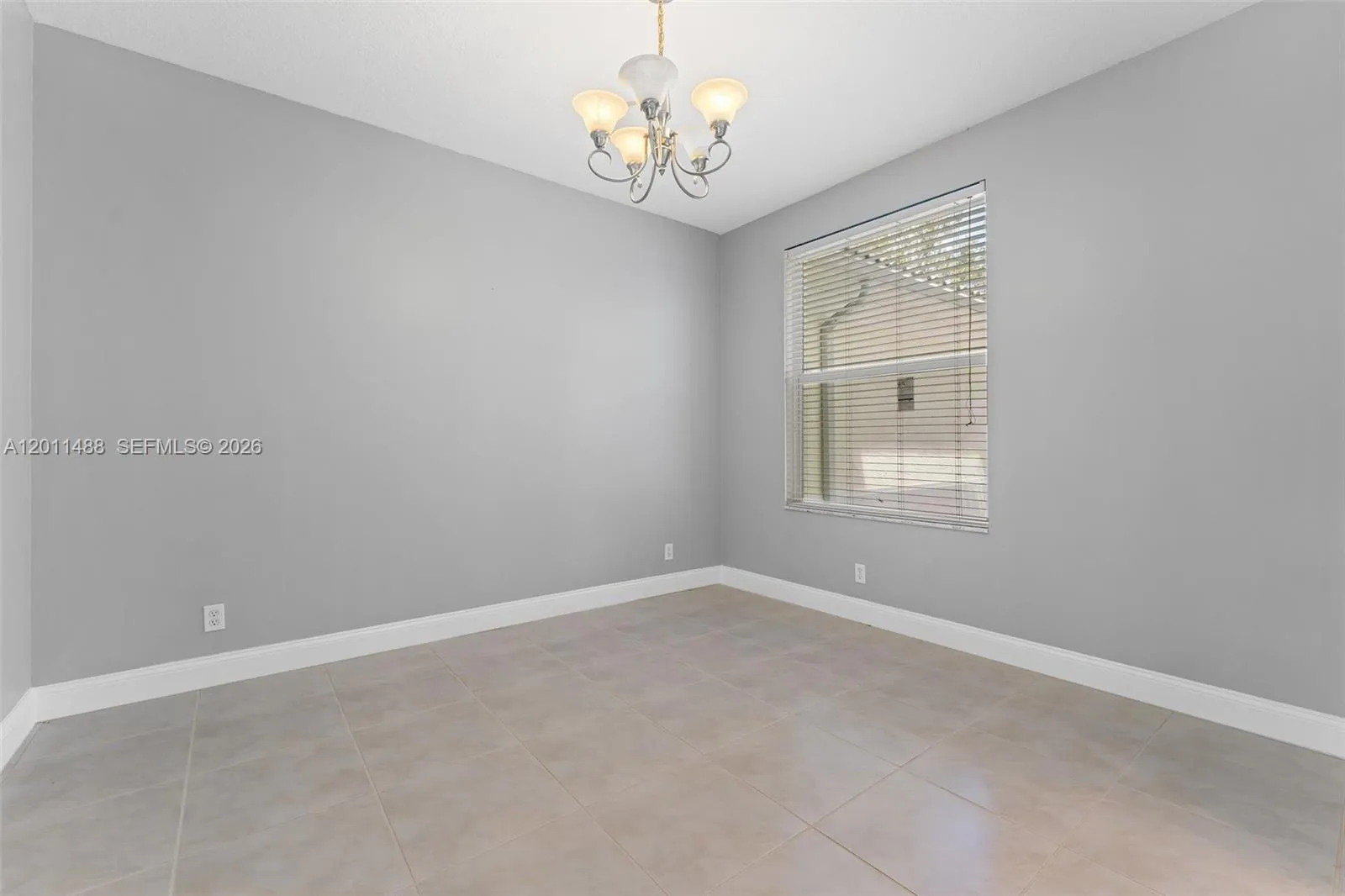 1019 N Egret Cir N, Jupiter FL 33458