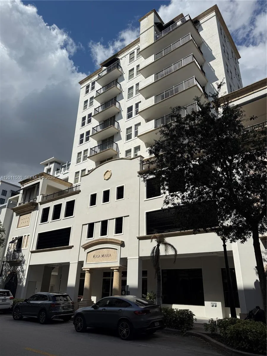 4100 Salzedo St # 811, Coral Gables FL 33146
