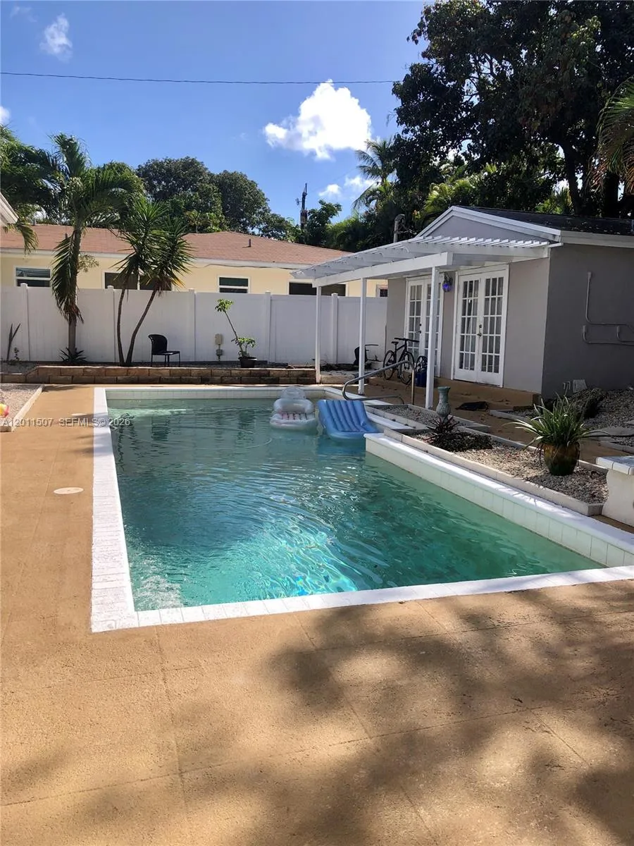 1630 NE 4th Pl # A3, Fort Lauderdale FL 33301