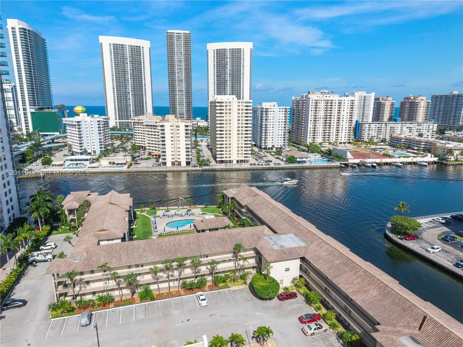 2600 Diana Dr # 311, Hallandale Beach FL 33009