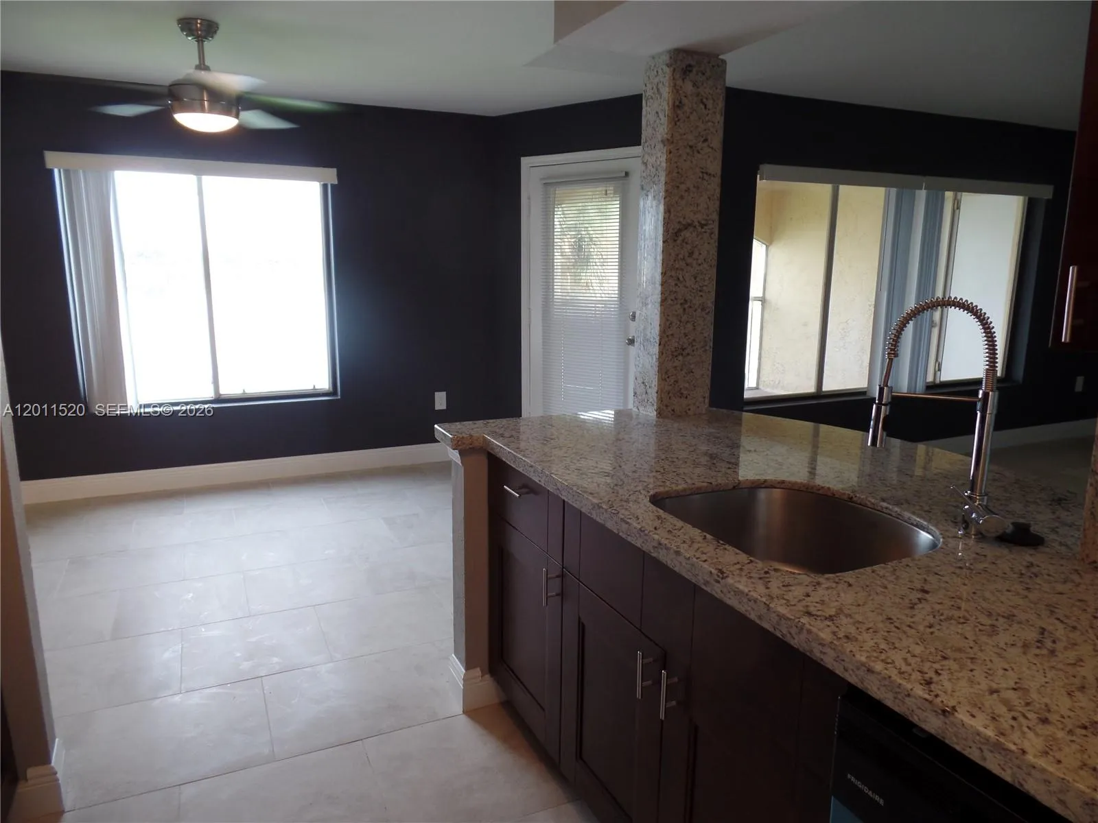 2647 NW 33rd St # 2313, Oakland Park FL 33309