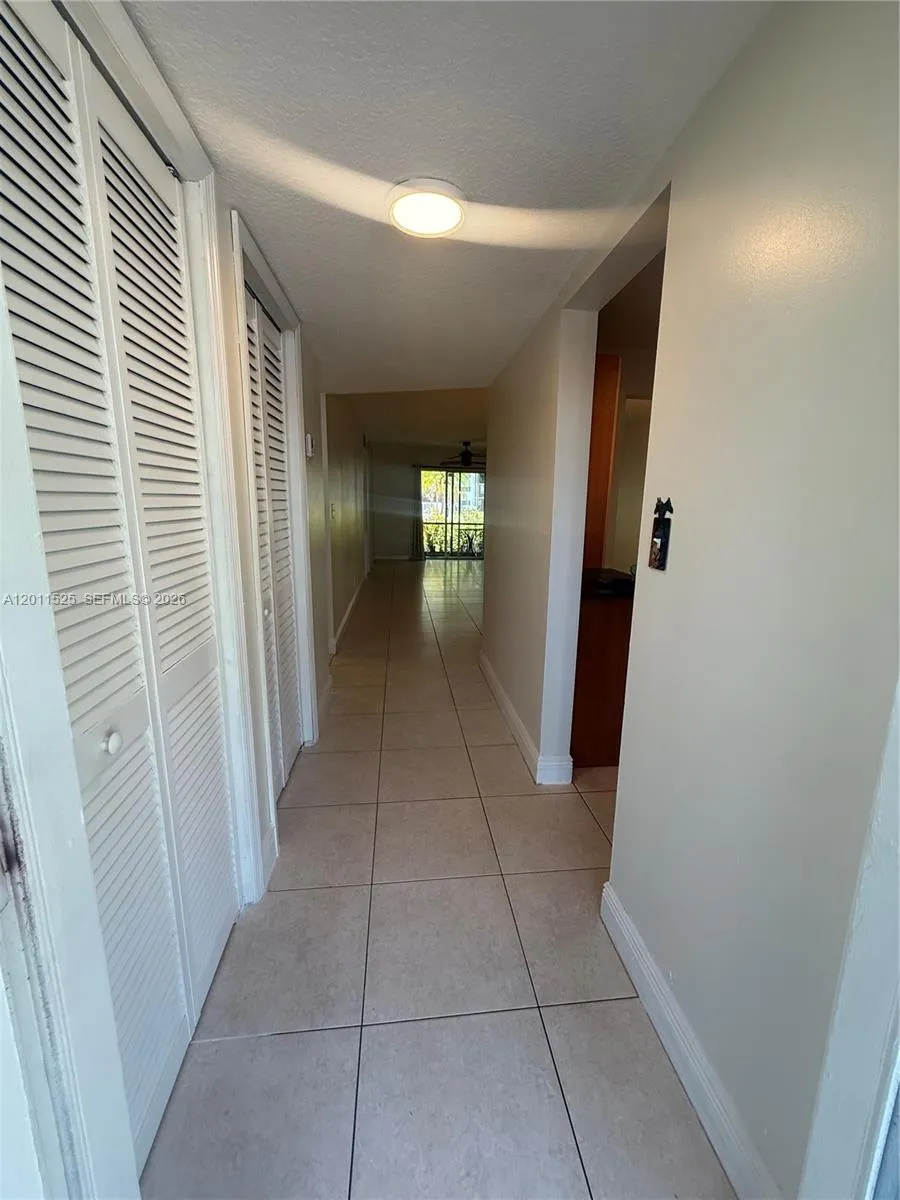 5080 SW 64th Ave # 104, Davie FL 33314