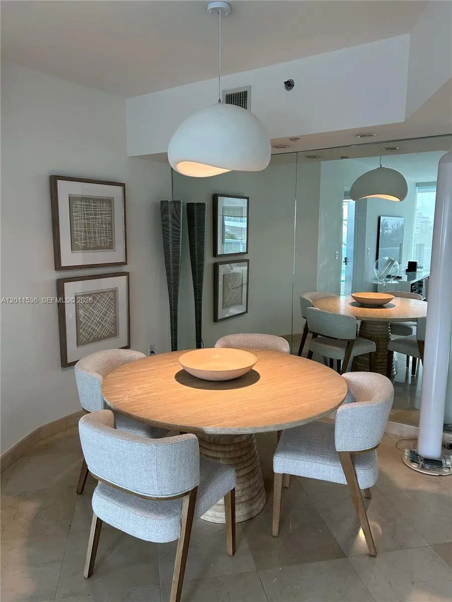 1000 S Pointe Dr # 405, Miami Beach FL 33139