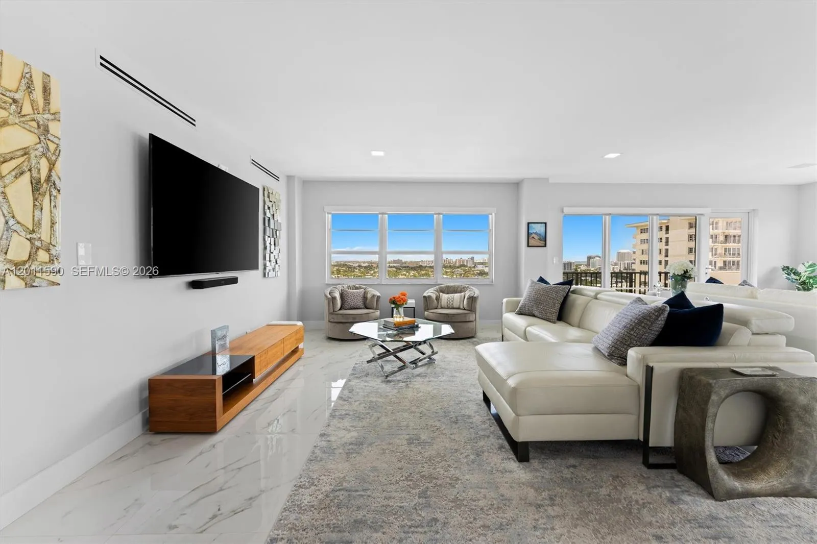340 Sunset Dr # 1810, Fort Lauderdale FL 33301