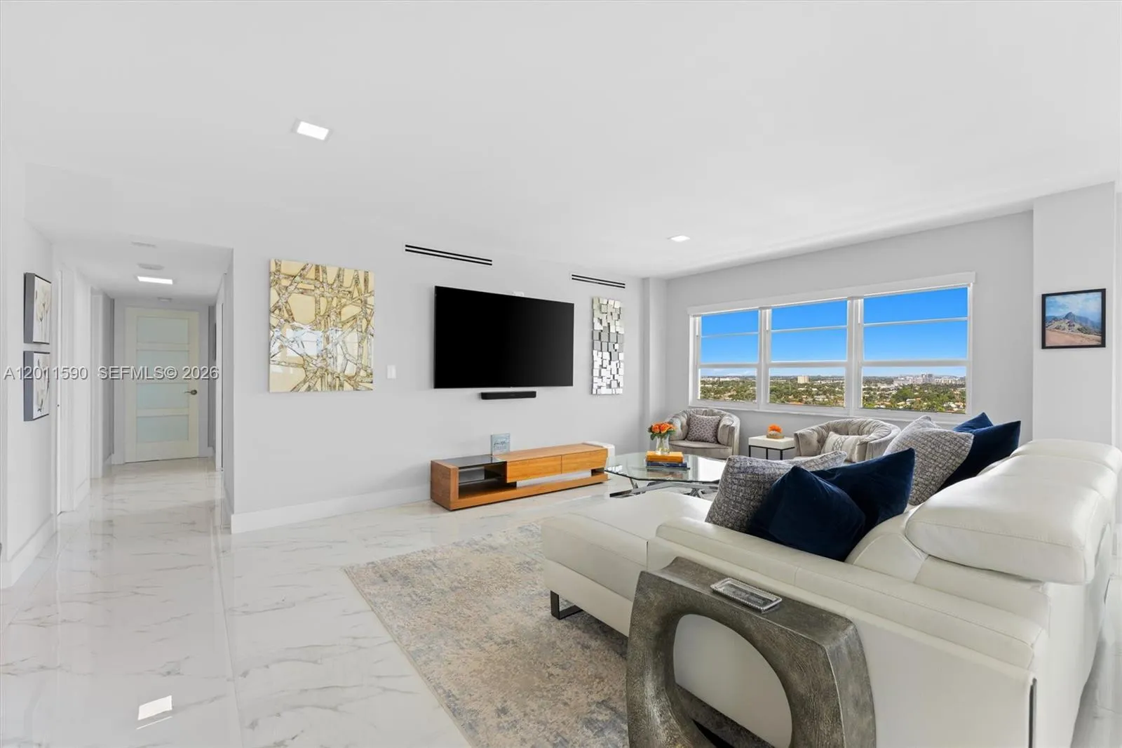 340 Sunset Dr # 1810, Fort Lauderdale FL 33301