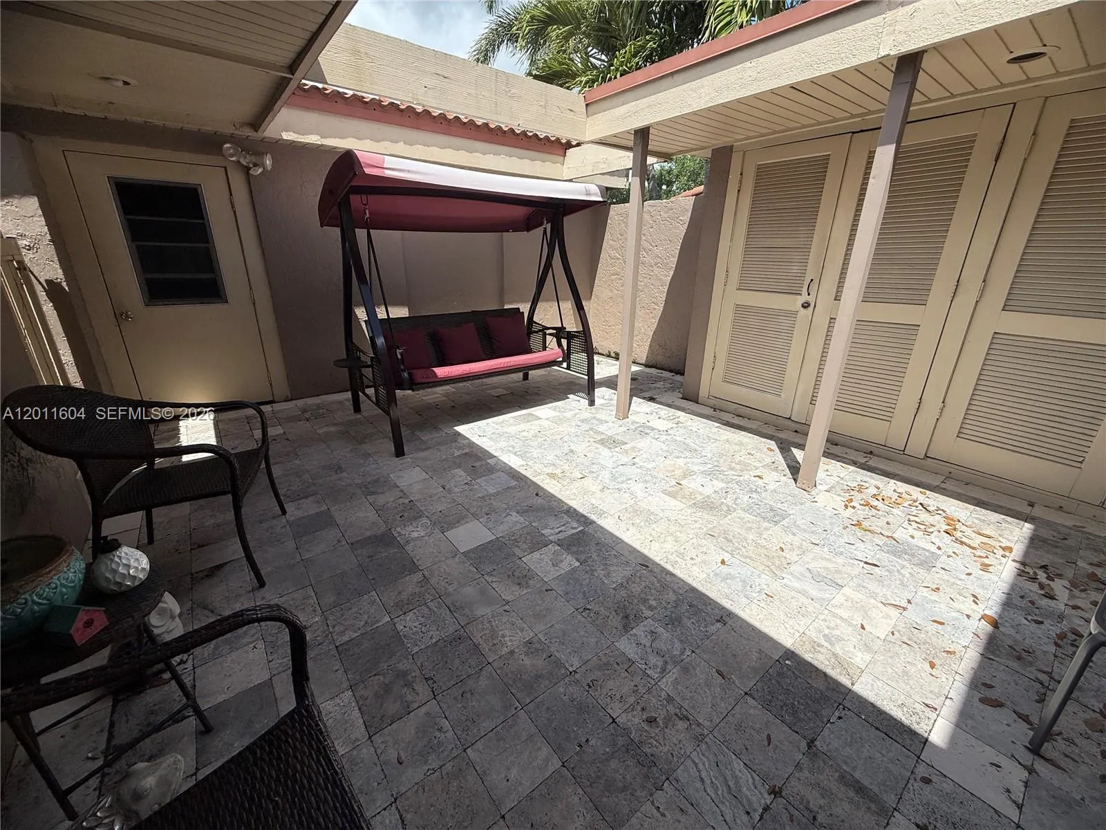 103 Tweedbrook Ln, Hollywood FL 33021