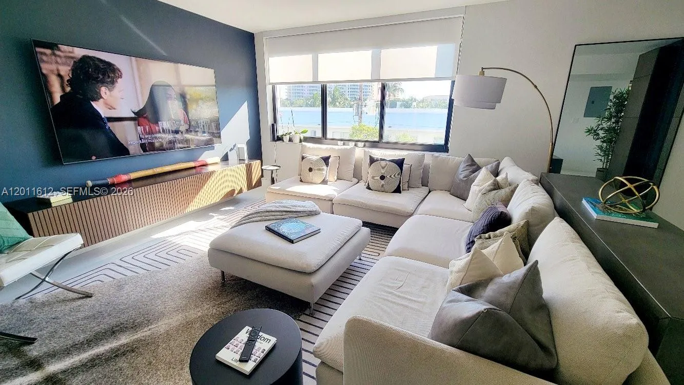 250 Galen Dr # 43, Key Biscayne FL 33149