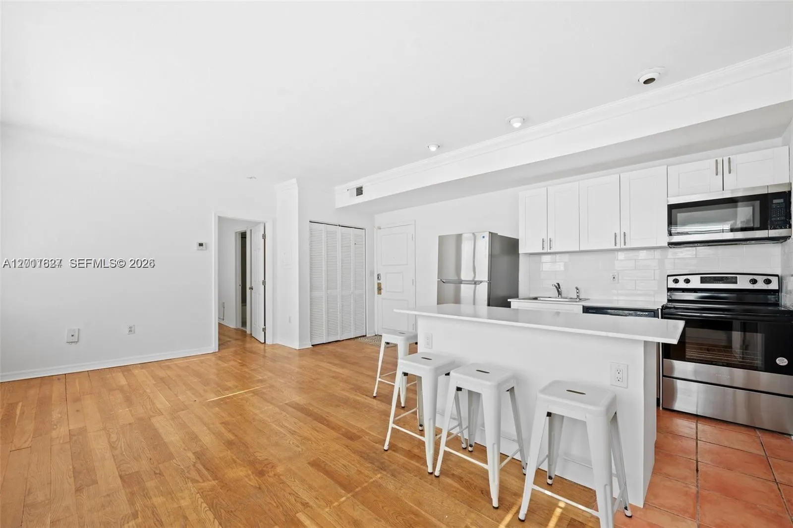 1027 Pennsylvania Ave # 306, Miami Beach FL 33139